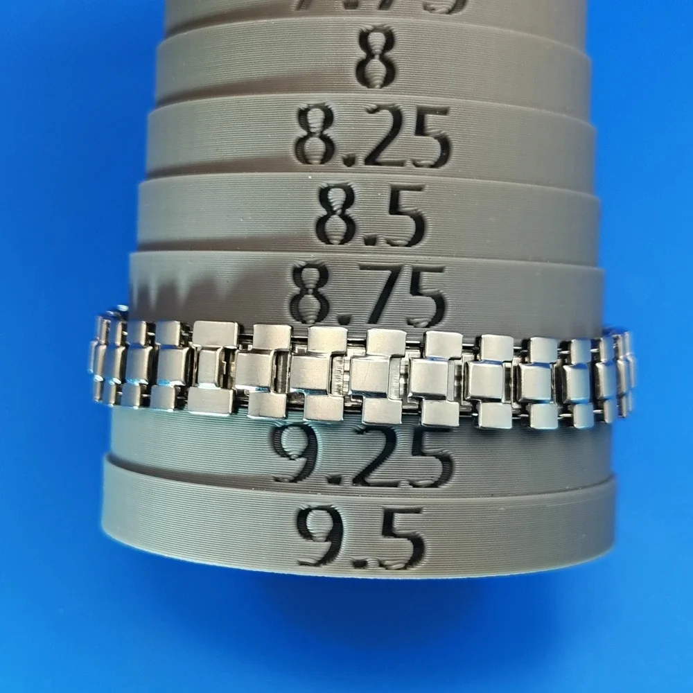 Vintage 2005 Timex Indiglo 27mm Women's Quartz Watch Stretch Bracelet‎ Size 5-9